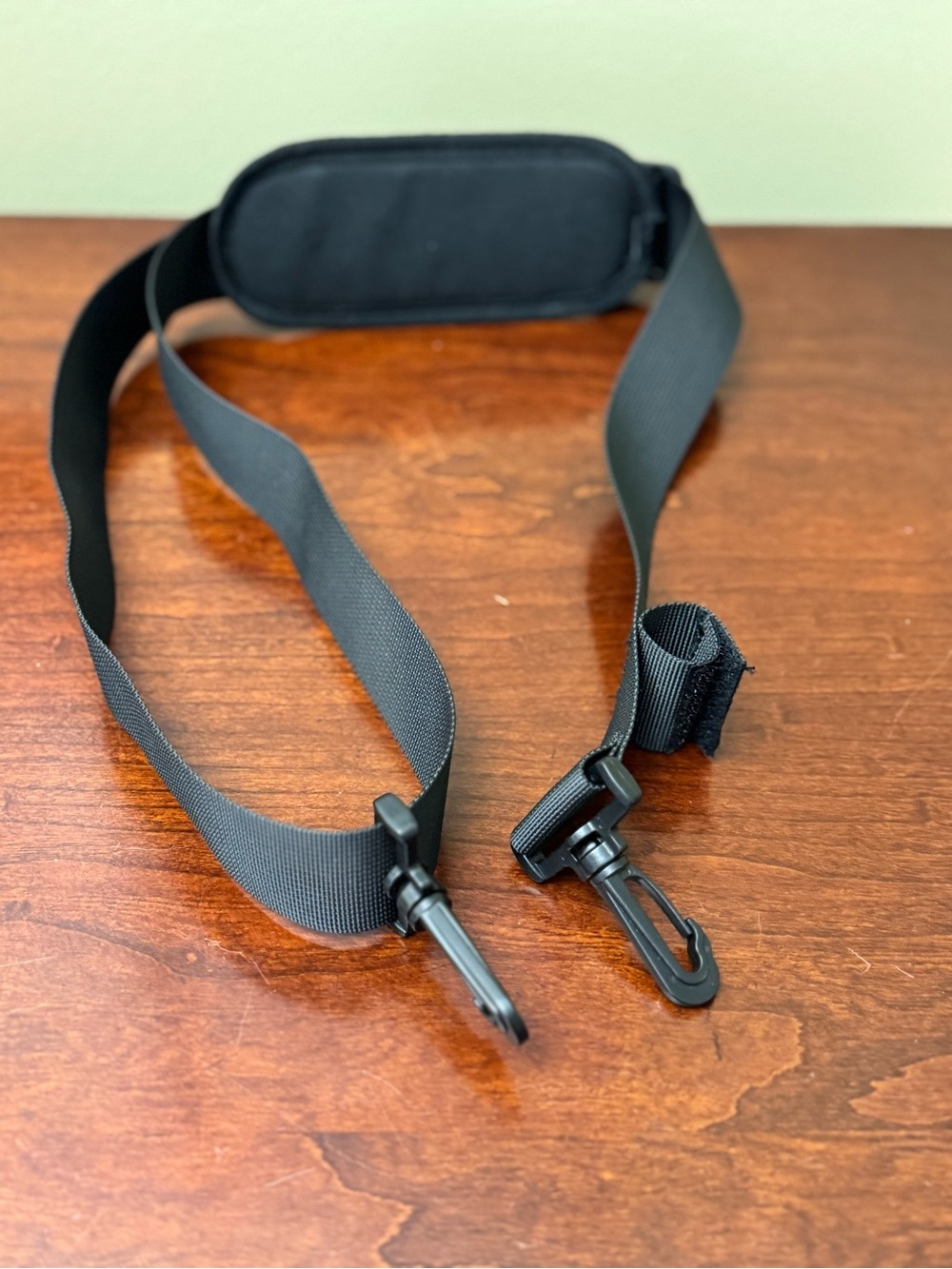 Universal Black Bag Strap with Padded Shoulder Pad